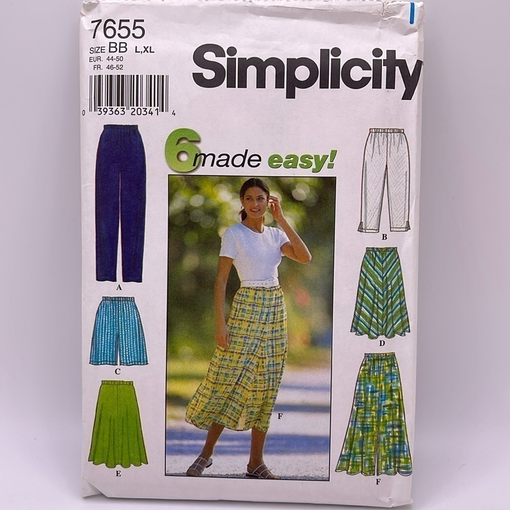 Simplicity Pattern 7655 Pants, Shorts, and Skirt Size L, XL